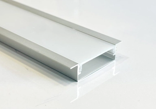 den-led-thanh-nhom-3-1-768x539