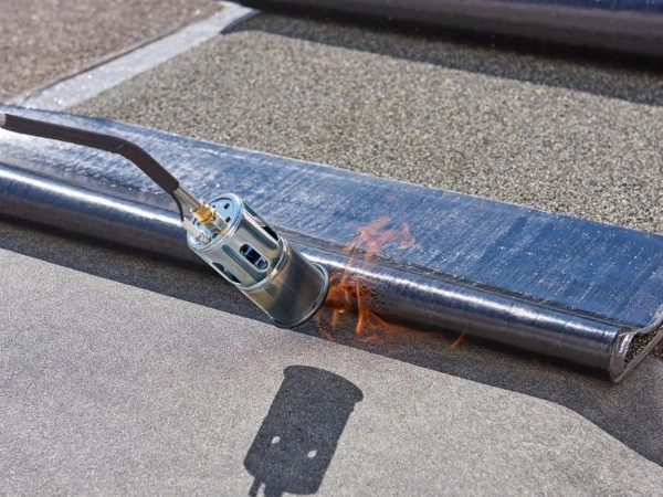 chong-tham-nha-ve-sinh1