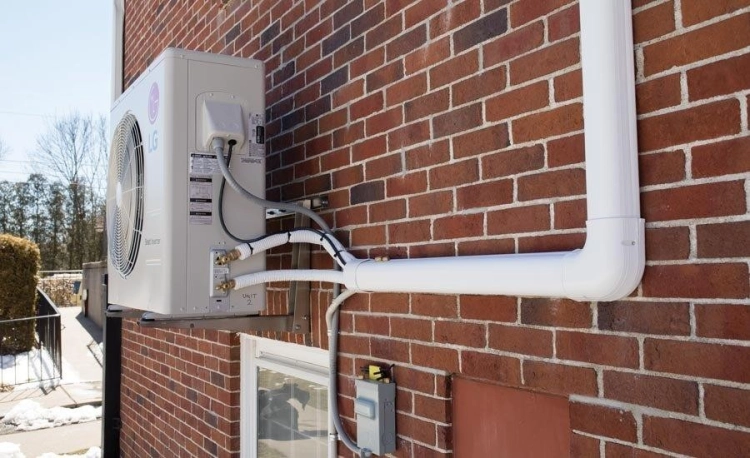 noi-vuong-cung-mat-phang-1