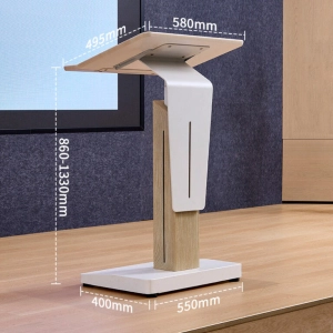 buc-phat-bieu-7-1-768x768