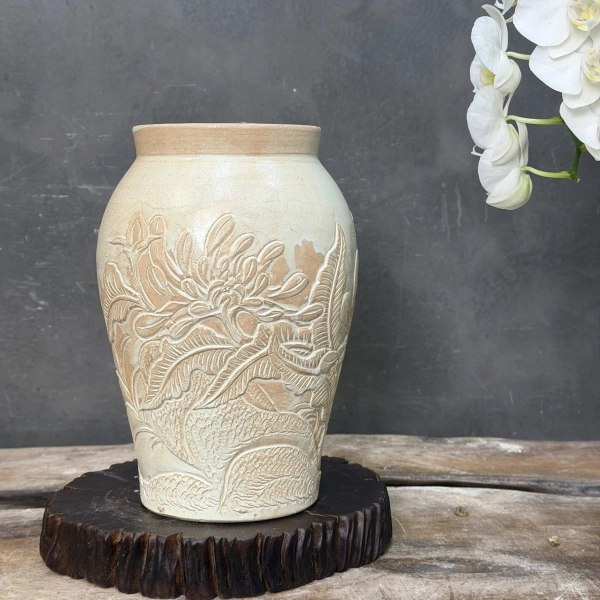 binh-cam-tuyet-mai-6