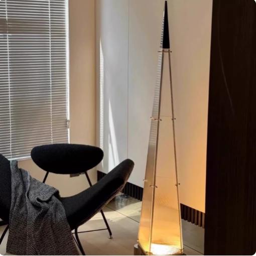 den-cay-tru-hinh-chua-dc131-1