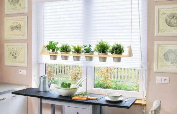 diy-kitchen-herb-garden-make-hanging-pots-container-2-620x400-20161006222711