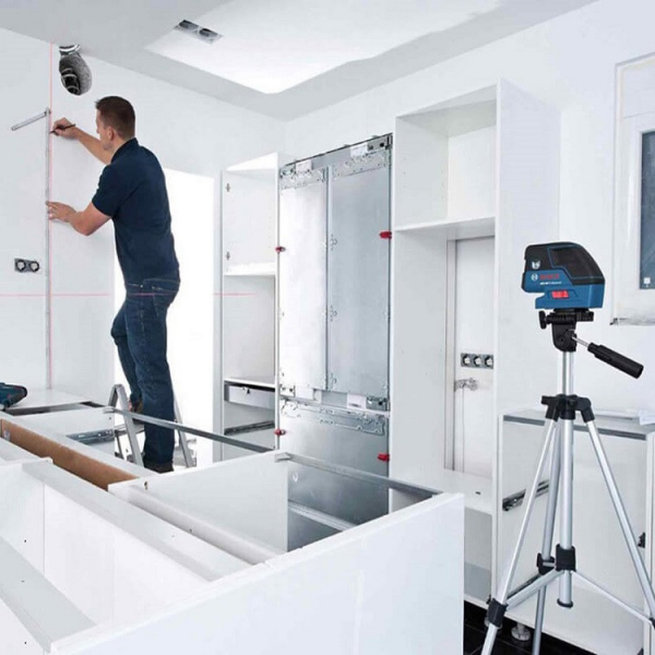 may-can-muc-lazer-tia-do-bosch-gcl-25-9