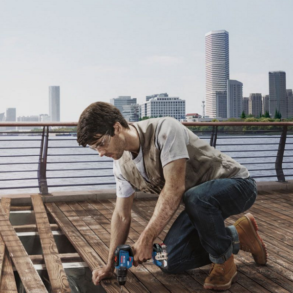 may-khoan-bat-vit-dung-pin-bosch-gsr-18v-50-2