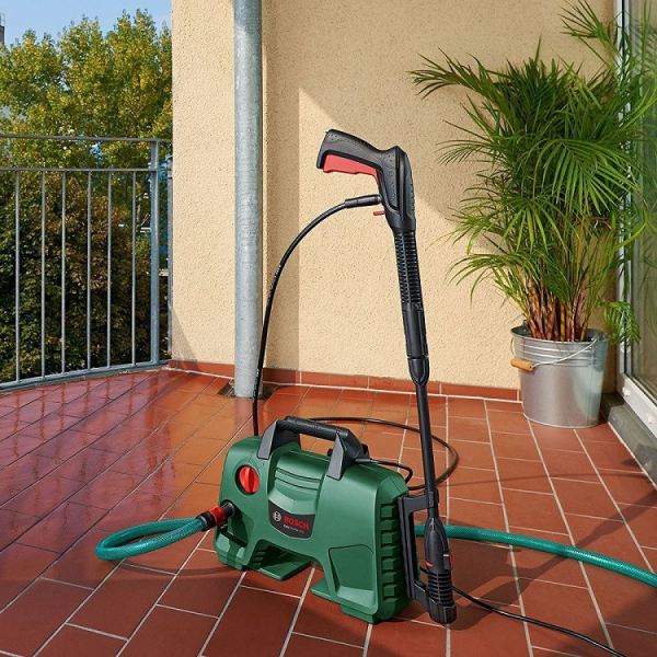 may-phun-xit-rua-xe-bosch-aqt110-15