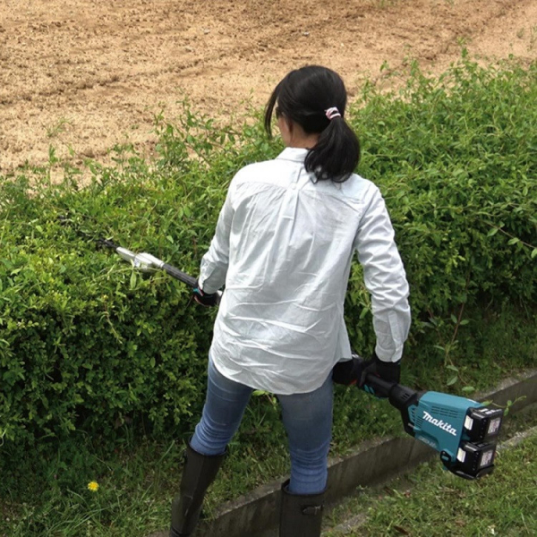 may-da-nang-dung-pin-makita-dux60z-5