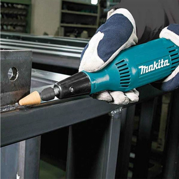 may-mai-khuon-makita-gd0603-4
