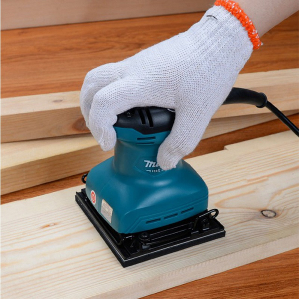 may-cha-nham-vuong-makita-m9200b-180w-3