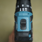 may-khoan-van-vit-dung-pin-makita-hp332dz-12v-2