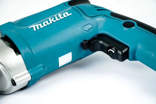 may-khoan-bua-2-toc-do-makita-hp2051-20mm-720w-3