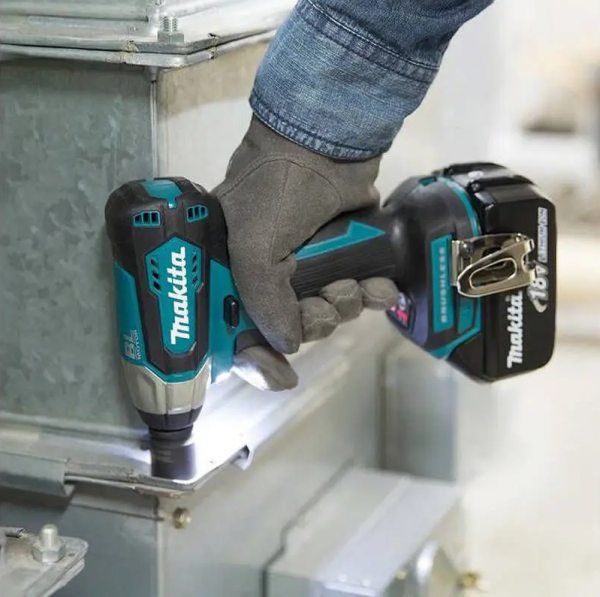 may-siet-bu-long-makita-dtw181z-18v-ko-pin-sac-2