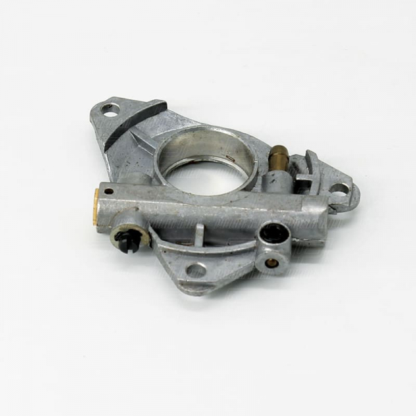 bom-dau-may-cua-xich-echo-cs680s-2