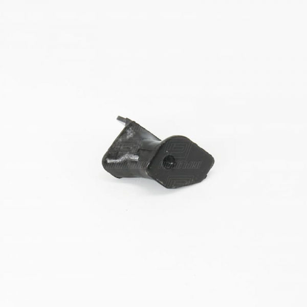 giam-rung-cao-su-sat-2-dau-may-cua-xich-echo-cs680s-3