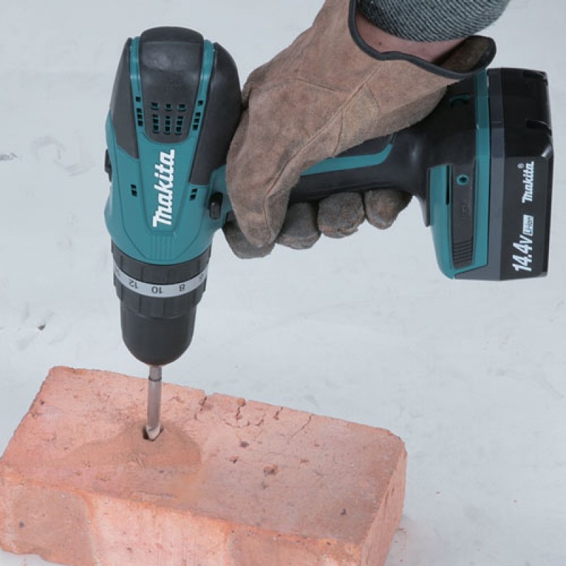 MÁY KHOAN BÚA, VẶN VÍT DÙNG PIN MAKITA