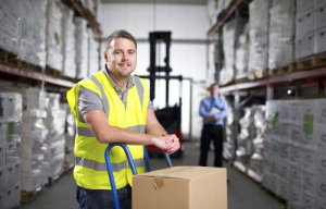 Worker-Moving-Boxes2-500x320