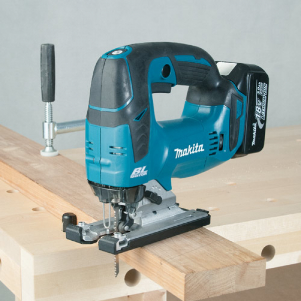 DJV182_makita_1