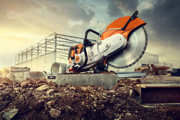may_cat_stihl_ts800