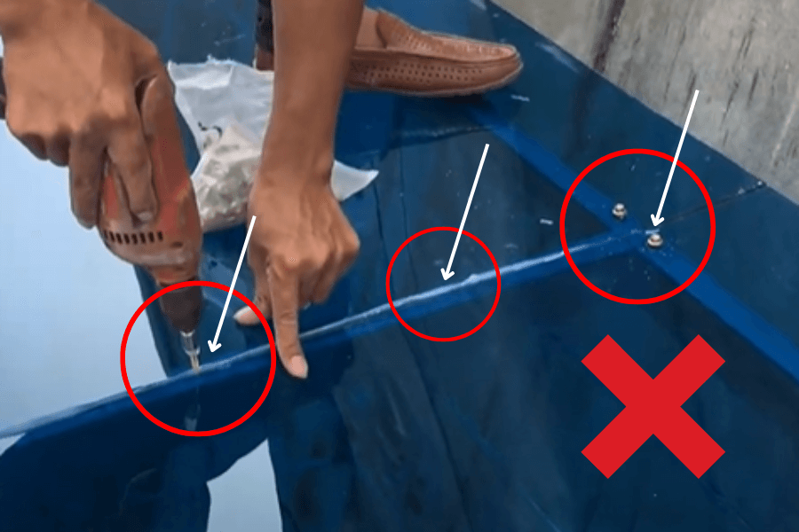 2. Siết vít quá chặt (Không trừ hao giãn nở)