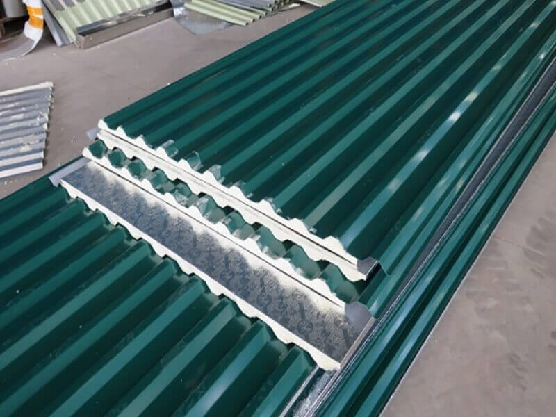 Tôn lạnh / Tôn PU 3 lớp (tôn cách nhiệt)