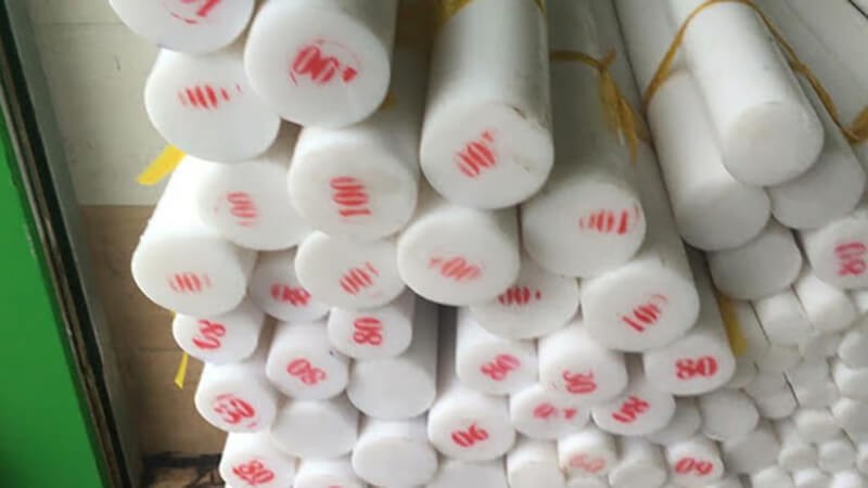 Giá nhựa POM tấm và cây tròn tại Việt Nam