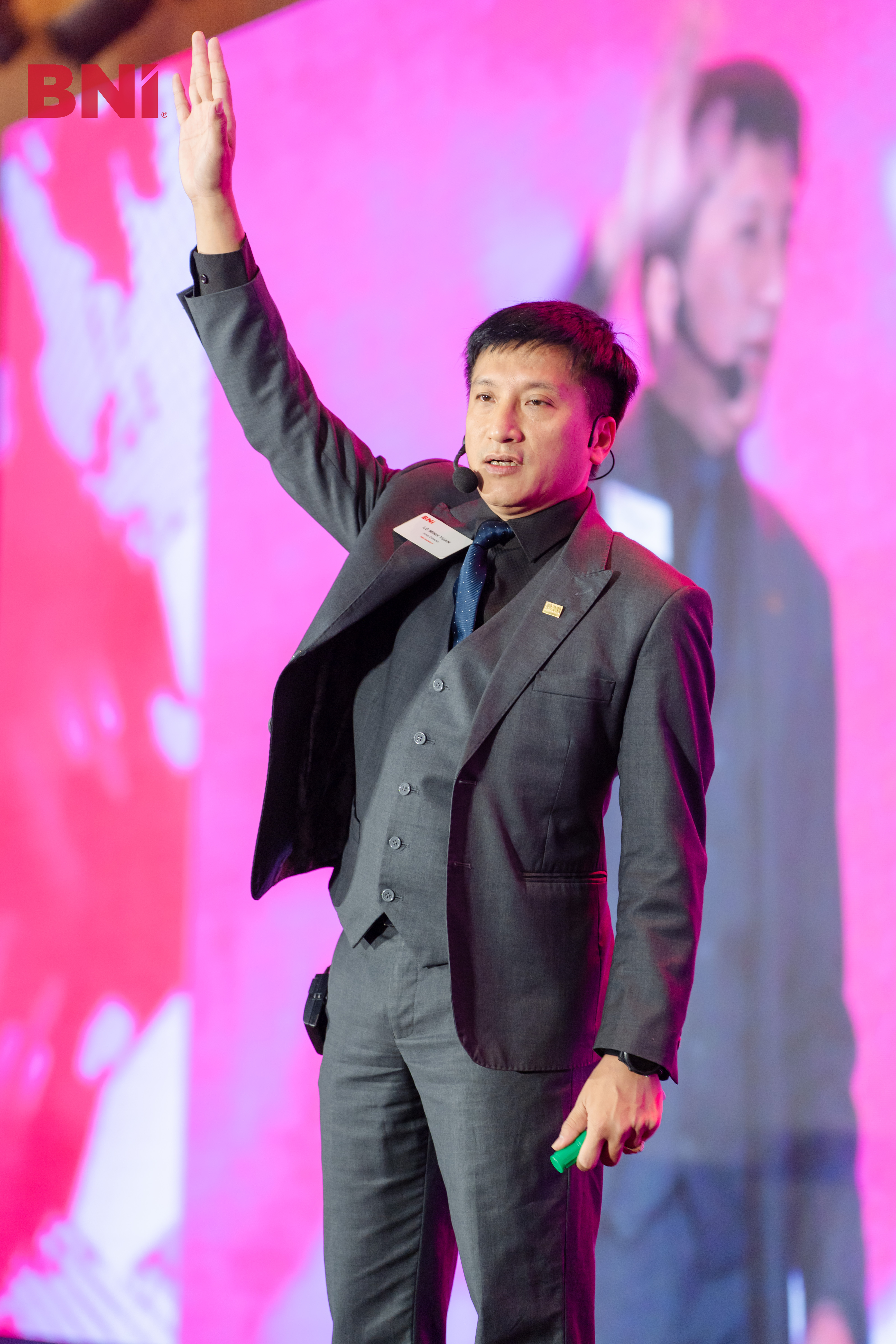 Ứng dụng hiểu tâm lý khách hàng để xây dựng đội nhóm hiệu quả