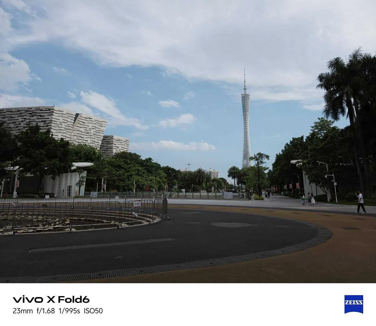 Ảnh chụp 1x từ camera chính 200MP
