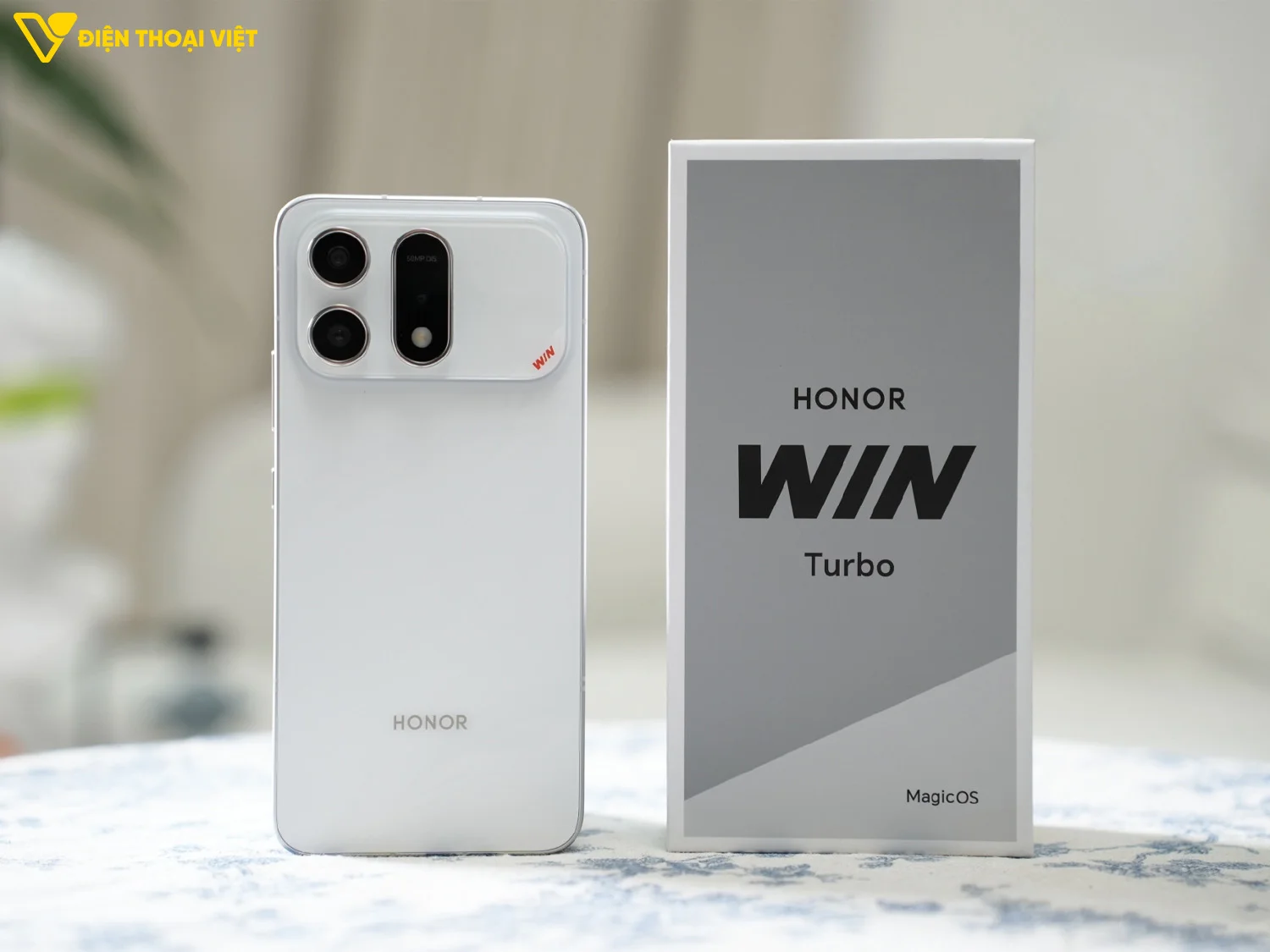 Hạng 3 tầm trung: Honor WIN Turbo