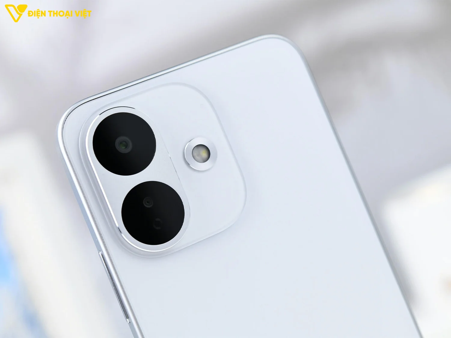 REDMI Note 17 Pro có camera chính 50MP, camera góc siêu rộng 8MP và camera selfie 16MP