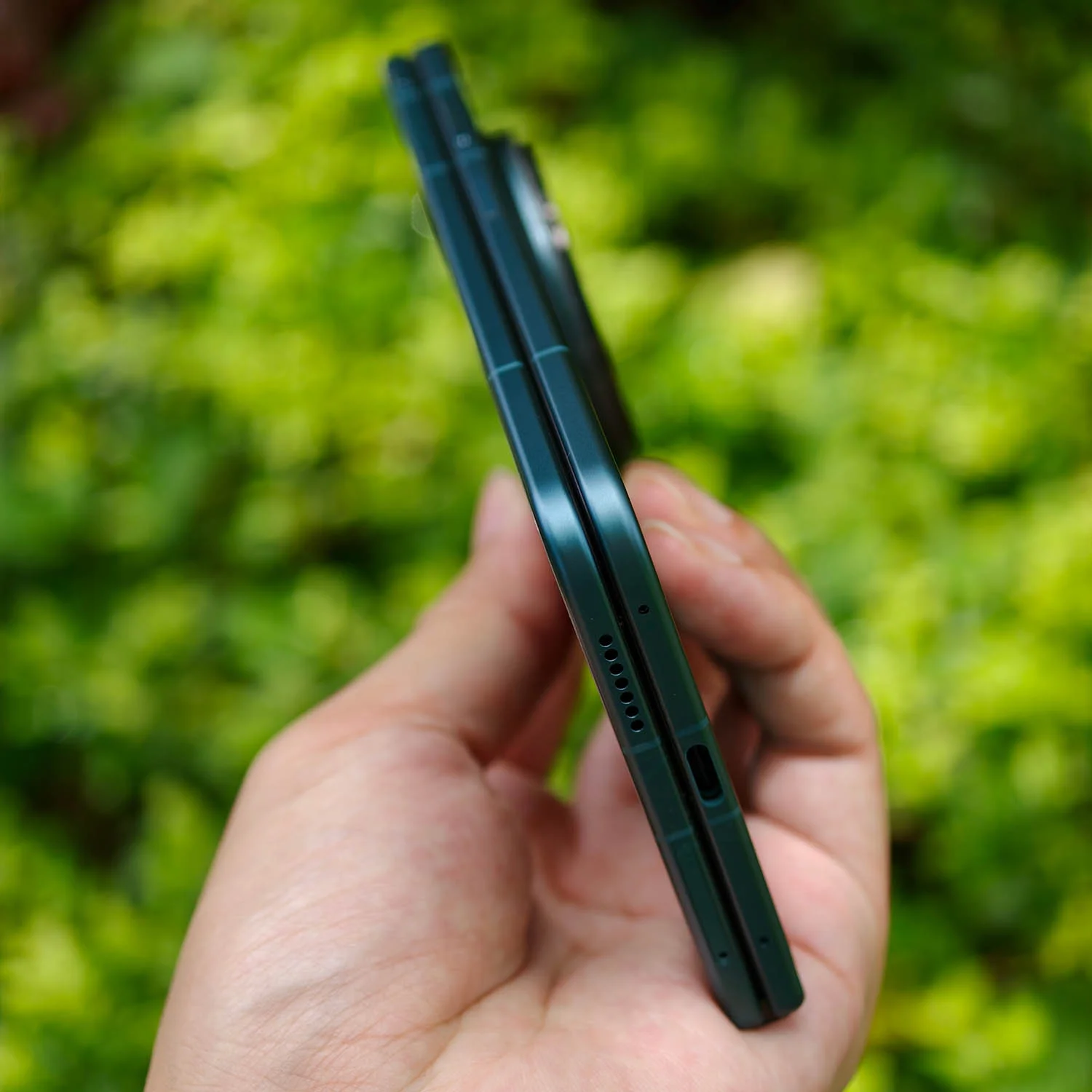 X Fold 6 sẽ có Pin 7000mAh & sạc nhanh 80W và sạc không dây 50W