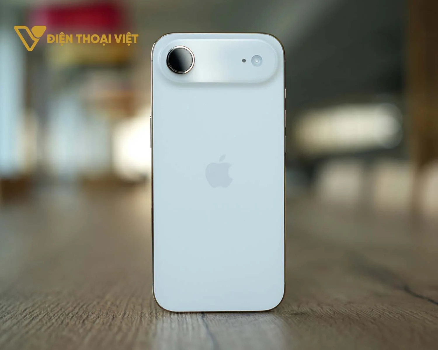 danh-gia-iphone-air-mat-lung