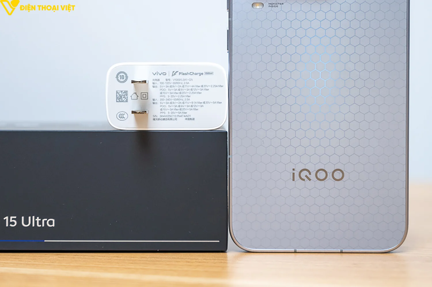 danh-gia-iqoo-15-ultra-sac