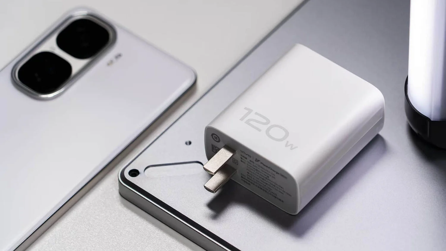 danh-gia-iqoo-neo-10-8gen3-1-1-1