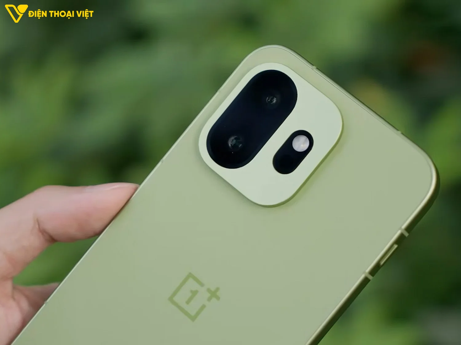 Cụm camera trên OnePlus 15T