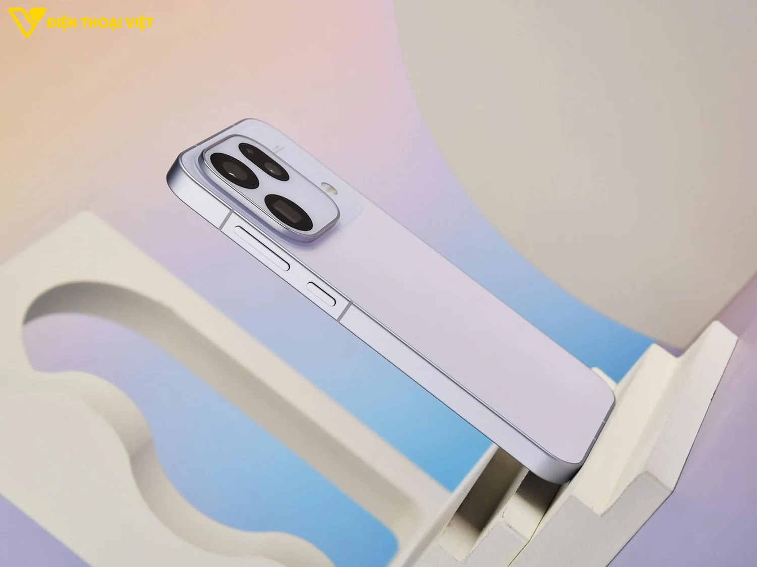 Cạnh phải OPPO Find X9s Pro