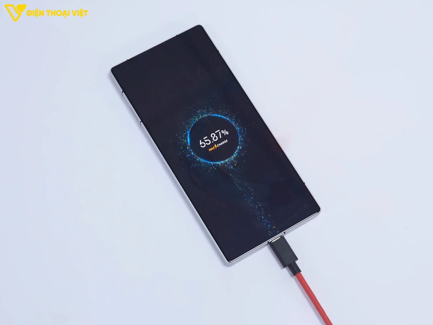 Pin 7500mAh và sạc 120W