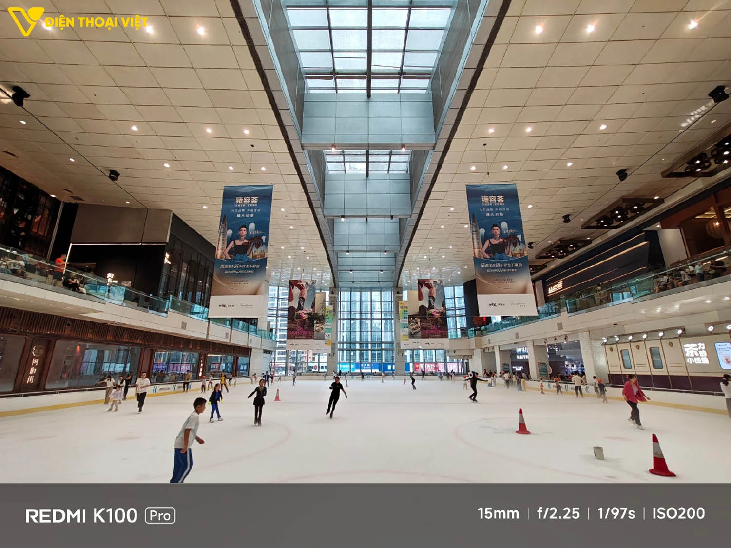 Ảnh chụp trong nhà camera chính của REDMI K100 Pro