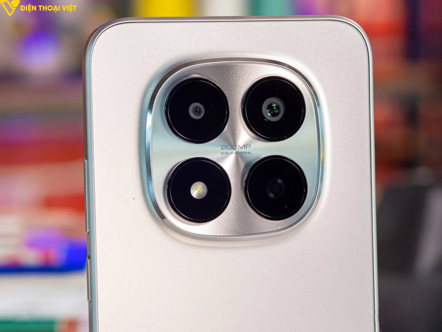 danh-gia-redmi-note-15-pro-chinh-hang-camera-sau-2