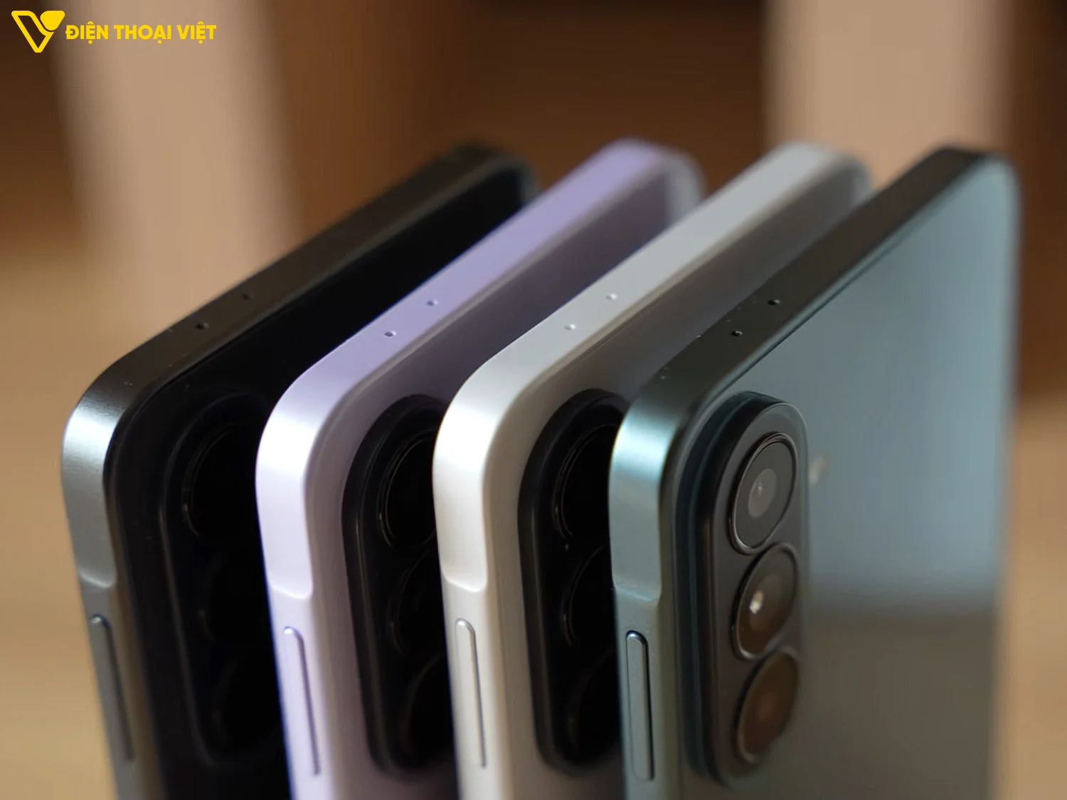 Cạnh trên Samsung A37