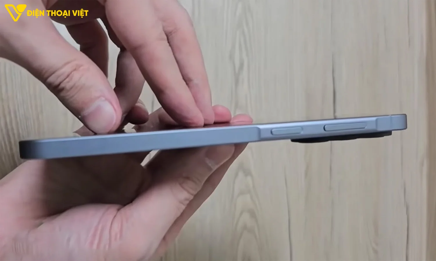 Cạnh phải Samsung A57