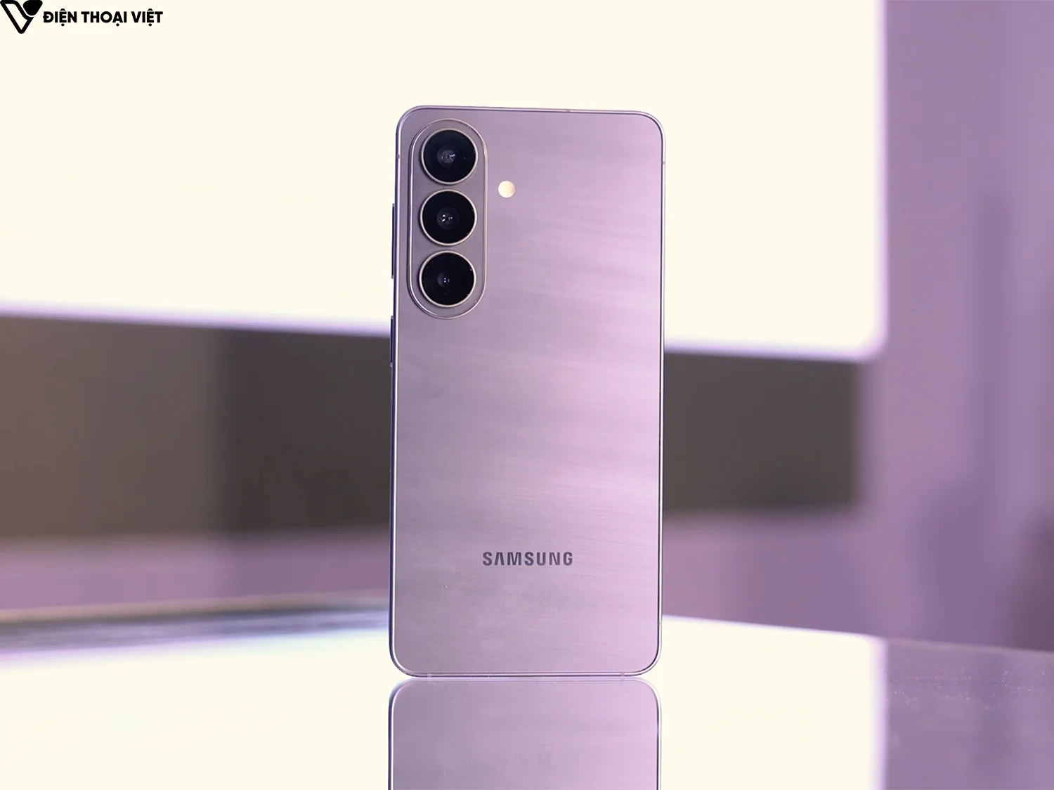 danh-gia-samsung-s26-plus-mat-lung