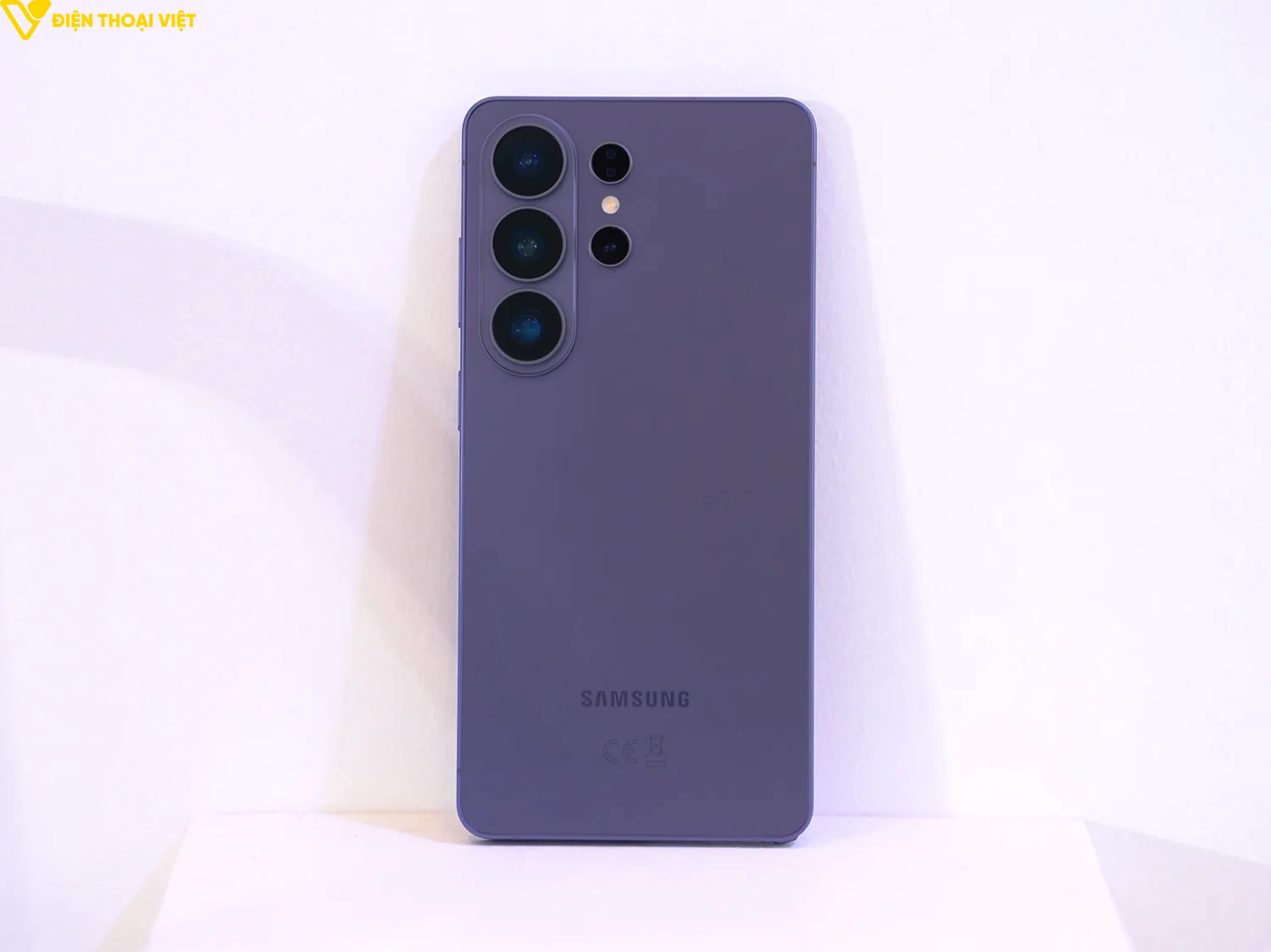 danh-gia-samsung-s26-ultra-mat-lung