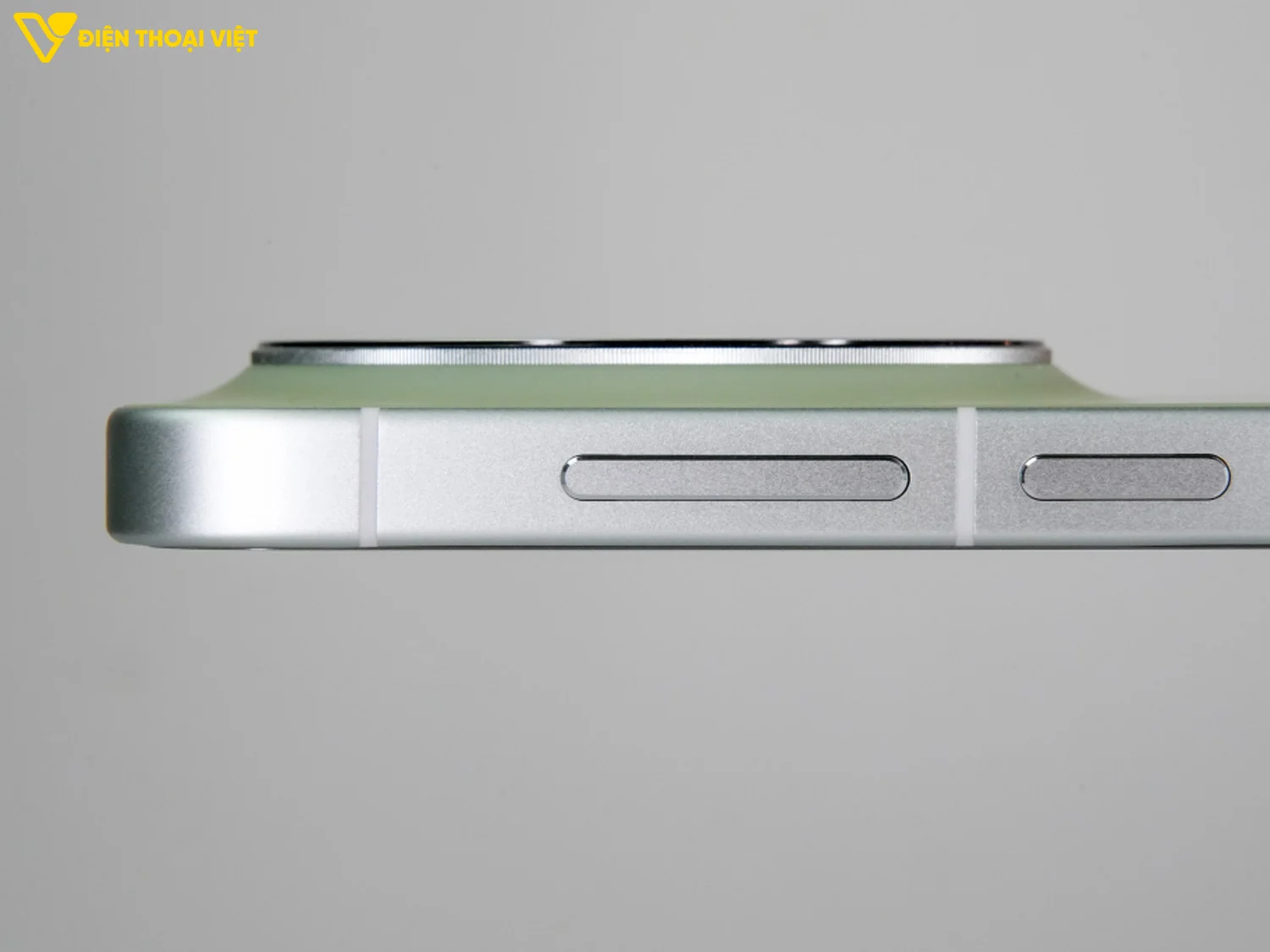 Cụm camera không quá dày