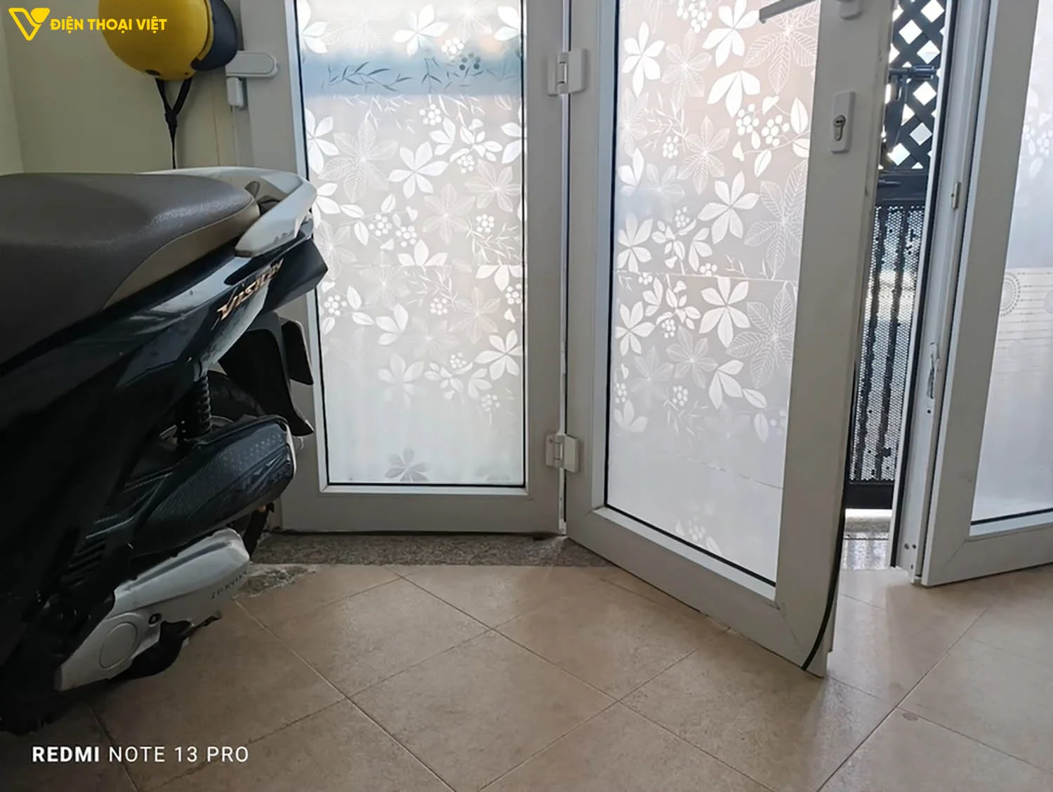 Ảnh thiếu sáng chất lượng đáng khen