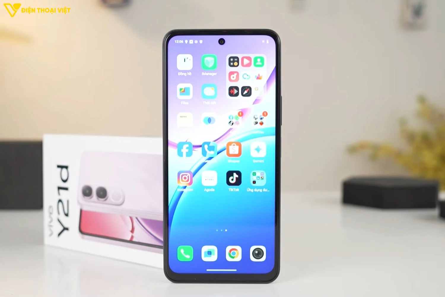 Vivo Y21d được trang bị màn hình 90Hz loại IPS LCD nên cho góc nhìn rộng