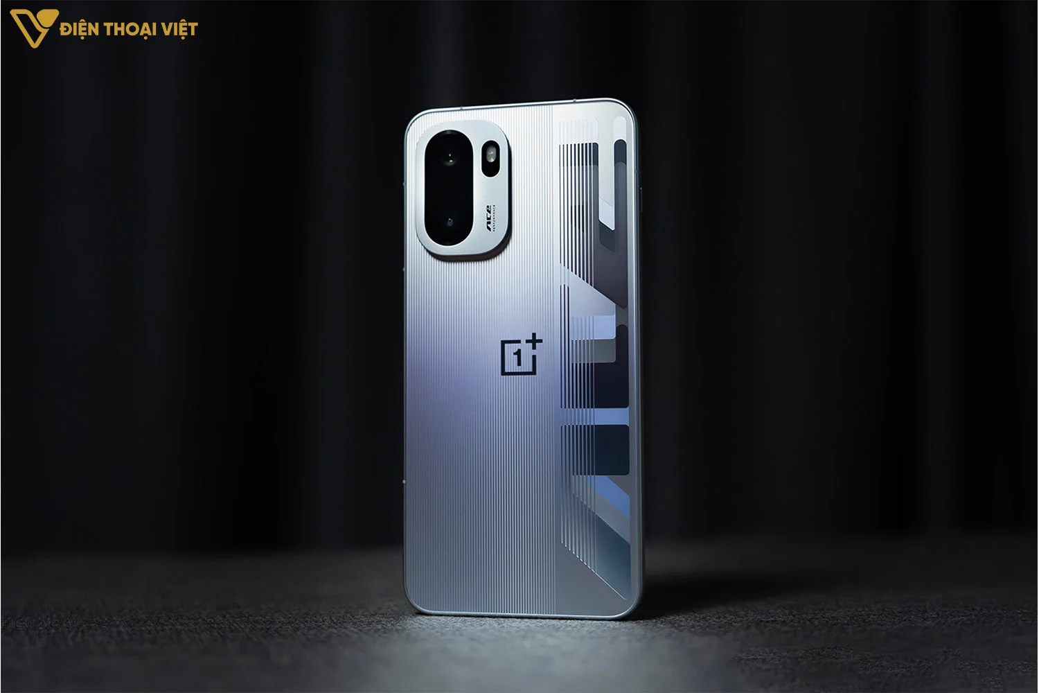 OnePlus Ace 6 sở hữu dung lượng pin 7800 mAh cực khủng