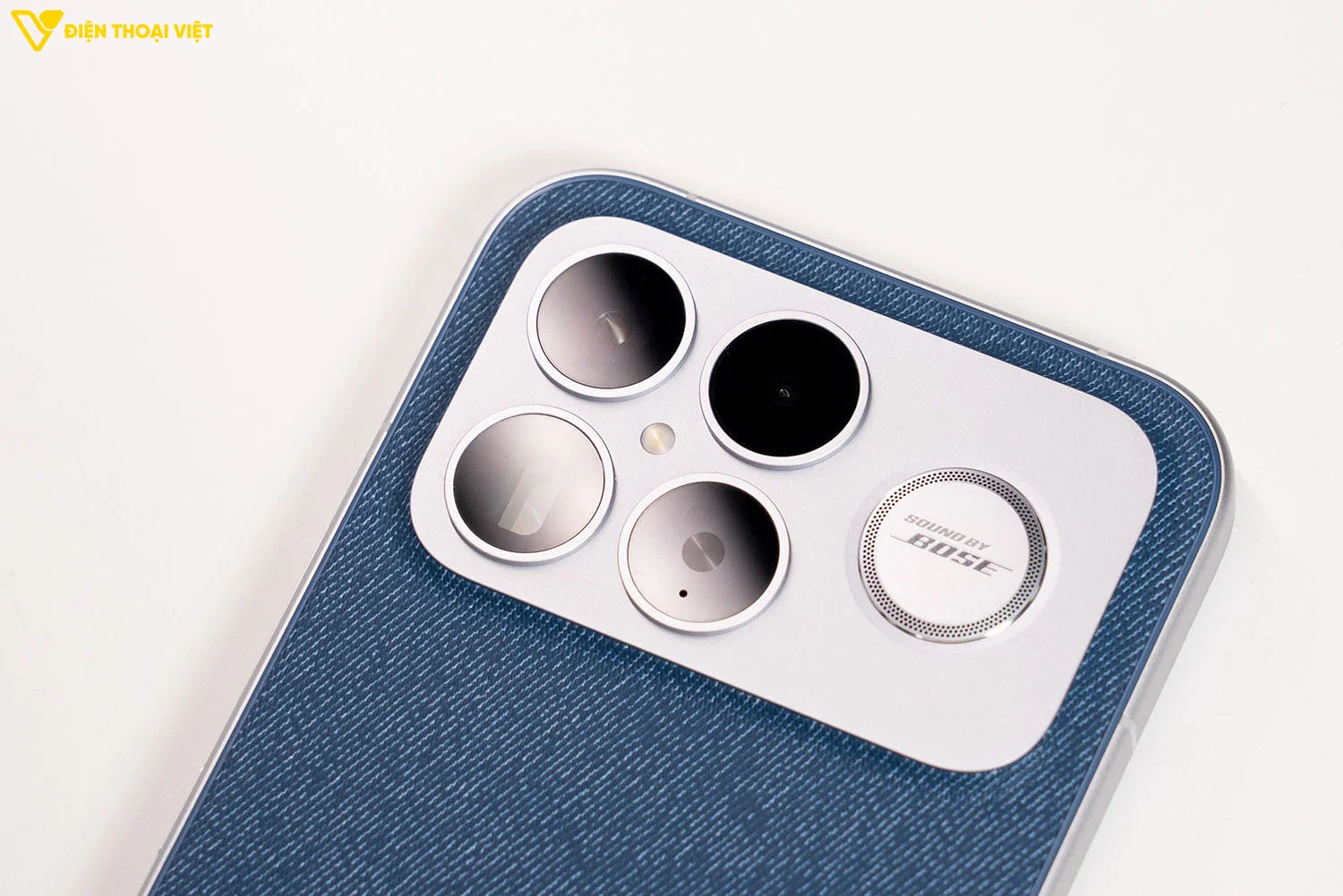 REDMI K90 Pro Max mang tới viên pin 7560mAh