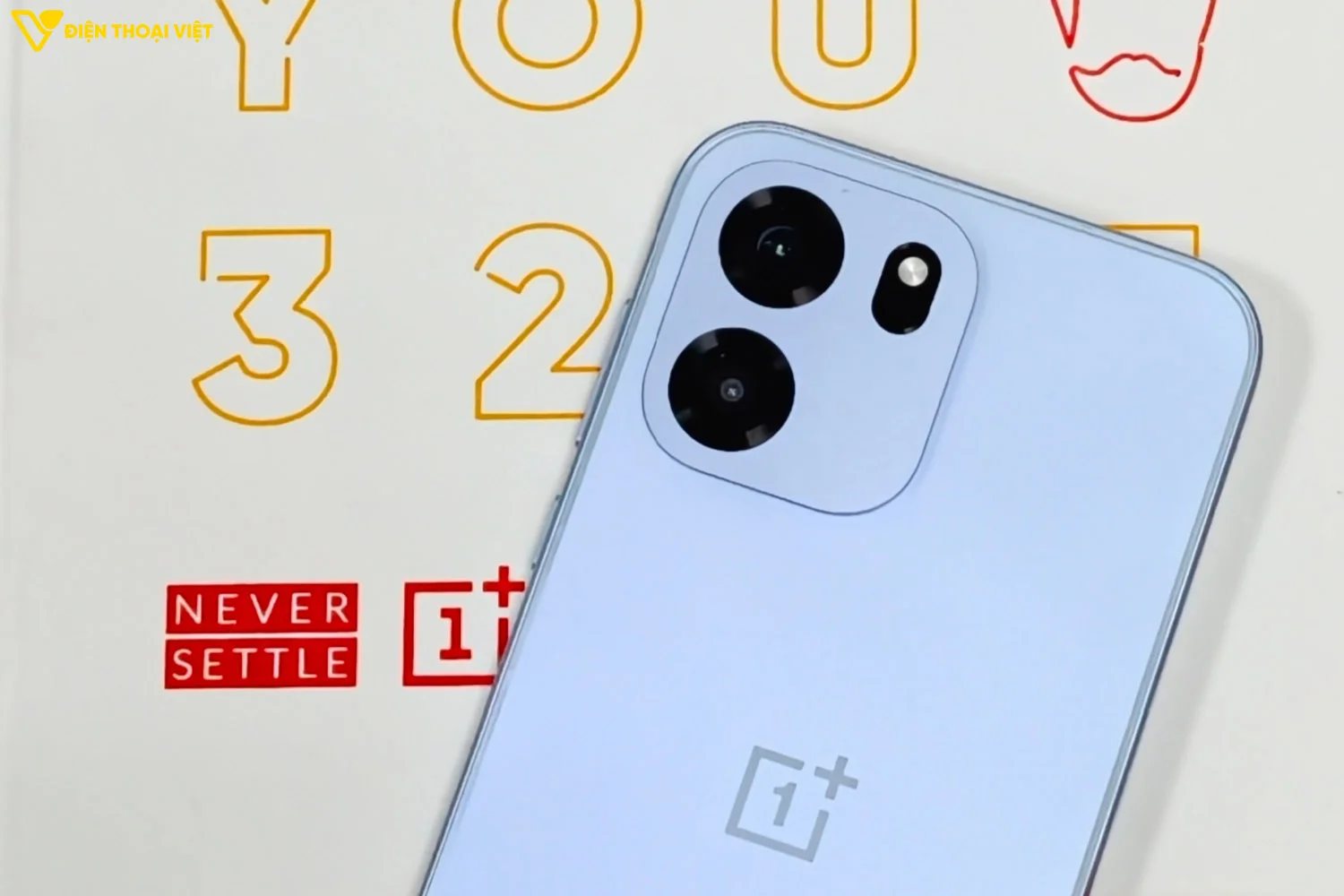 OnePlus Turbo 6V với thời gian onscreen 9,8 giờ và cần 90 phút để sạc đầy