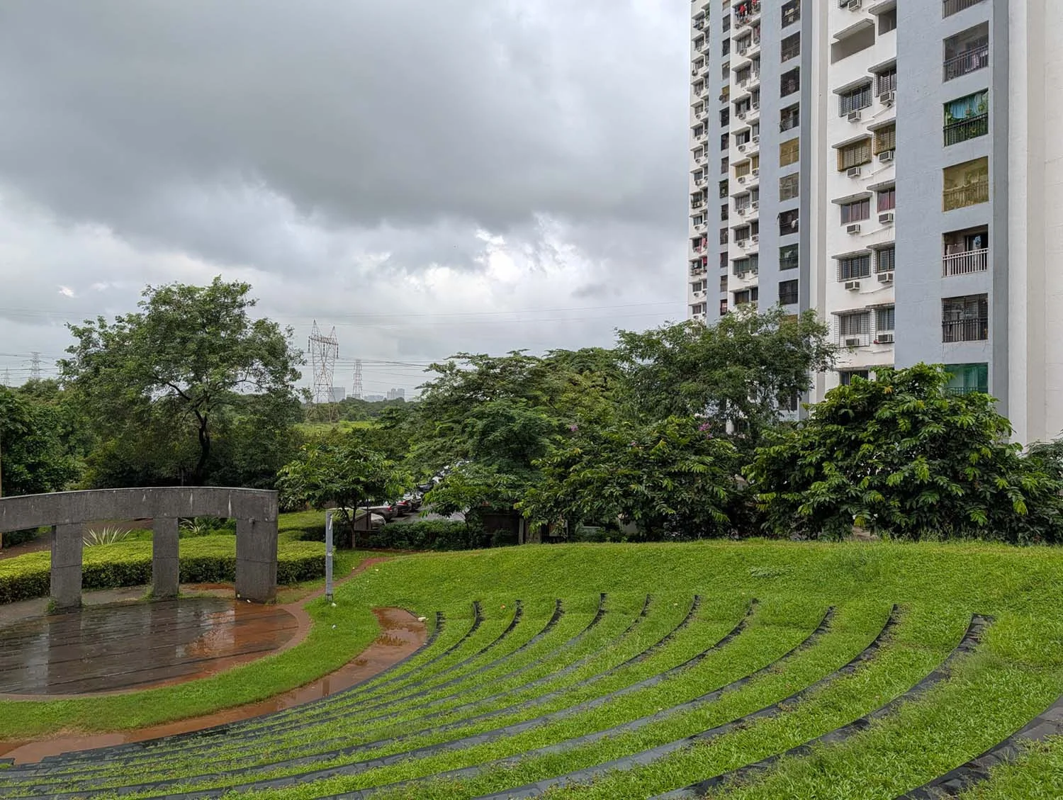 Ảnh phong cảnh trời âm u