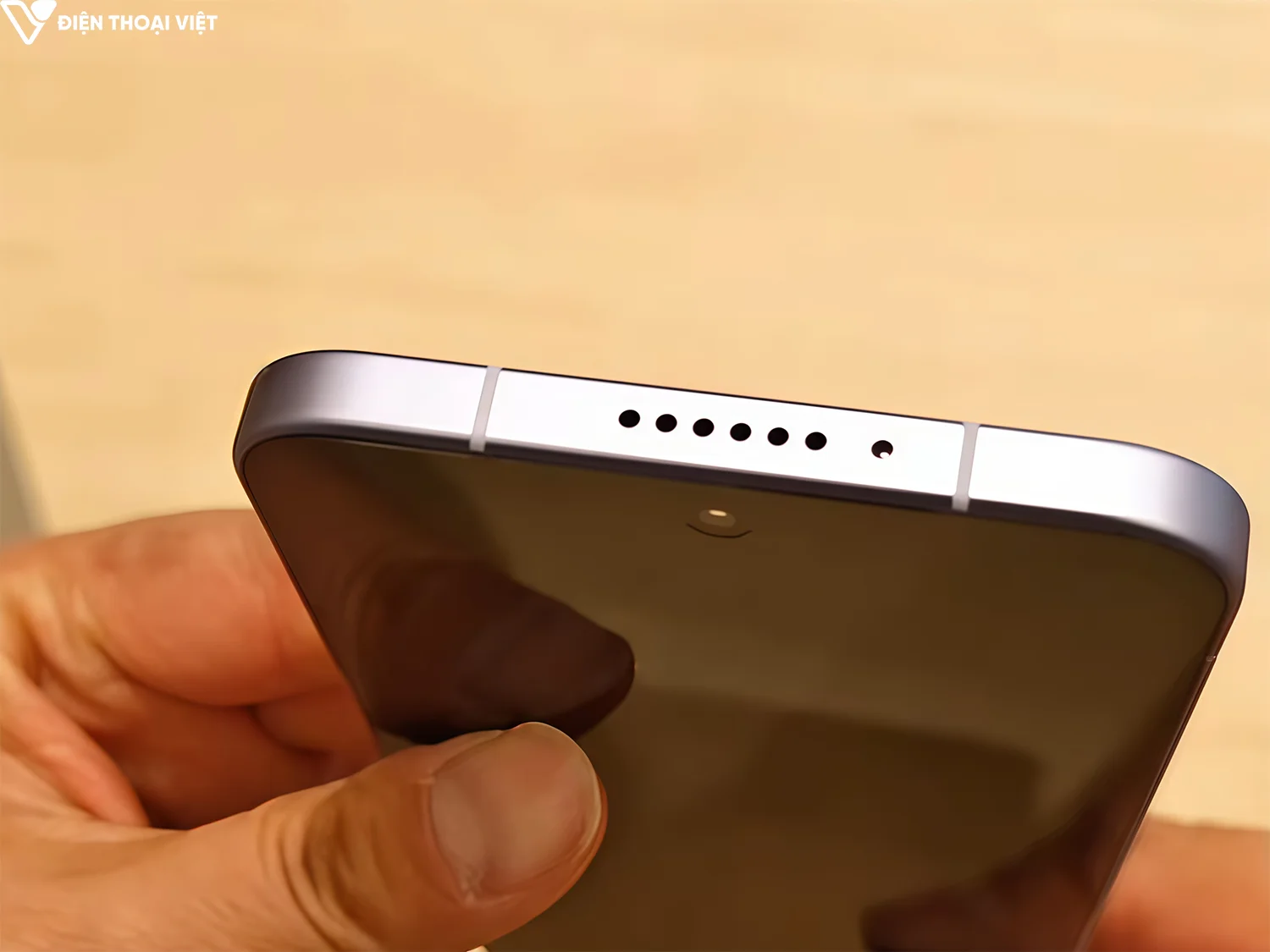 honor-magic8-pro-air-canh-tren-1